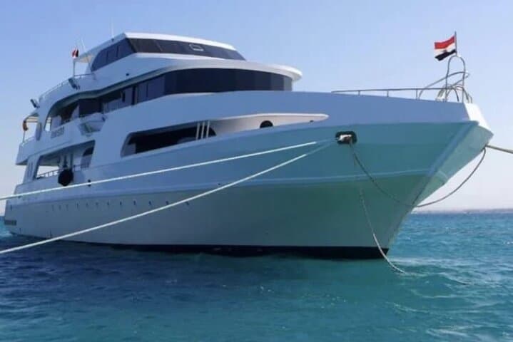 Private Speedboat Tour to Orange Bay Island from Hurghada