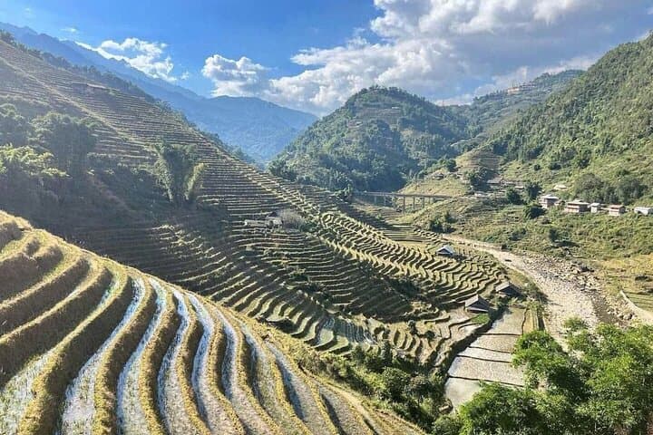 Sapa 2-Day Hmong Trek: Muong Hoa Valley Homestay & Bamboo Forest photo 3
