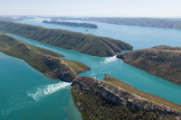 Horizontal Waterfalls Seaplane Tour: Buccaneer Explorer from Broome photo 5