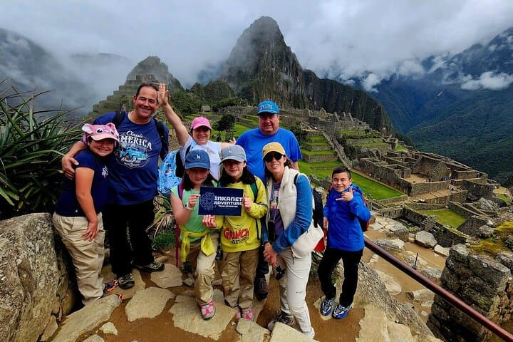 Cusco Mágico 6-Day All-Inclusive: Machu Picchu, Rainbow Mountain & Humantay Lagoon photo 4