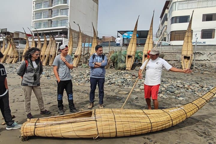 Trujillo Full-Day Archaeological Tour — Huaca de la Luna, Chan Chan & Huanchaco photo 1