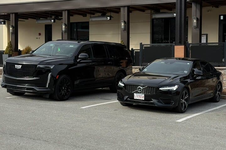 First-Class Private Airport Transfer from Boston Logan (BOS) — Luxury Boston Black Car Service