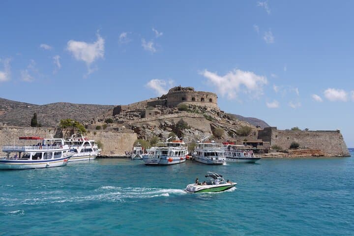 Heraklion to Elounda & Spinalonga Private Day Tour — Coastal Views, History, and Island Walks photo 5
