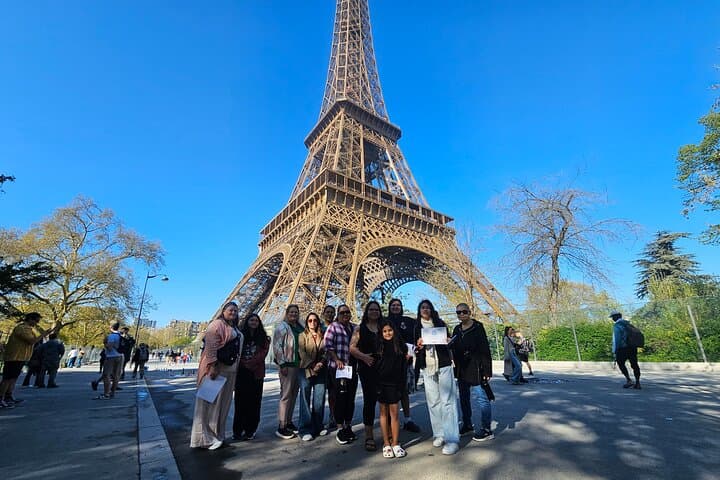 Eiffel Tower Guided Tour: Elevator Access to 2nd Floor & Summit photo 5