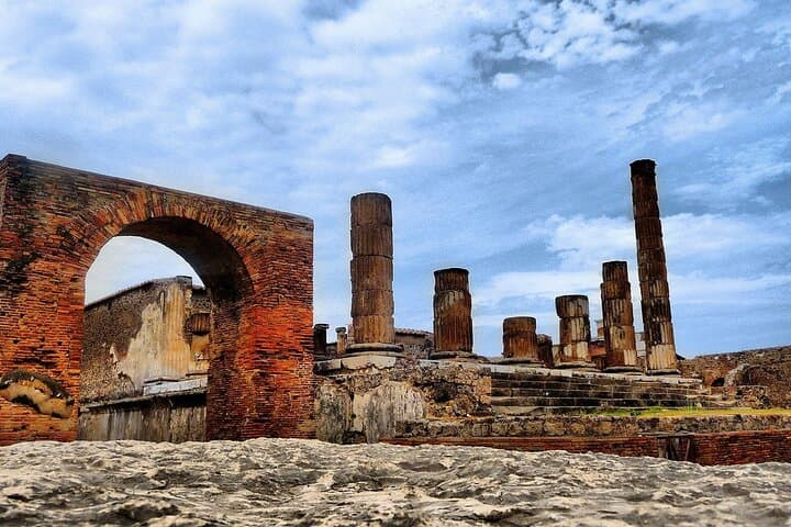 Pompeii and Winery Day Tour from Naples — Ruins, Tasting & Private Transport photo 3
