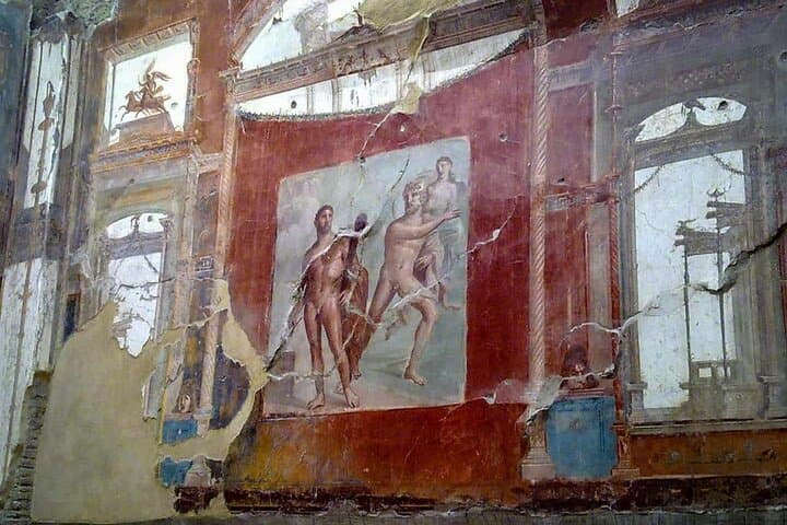 Pompeii and Winery Day Tour from Naples — Ruins, Tasting & Private Transport