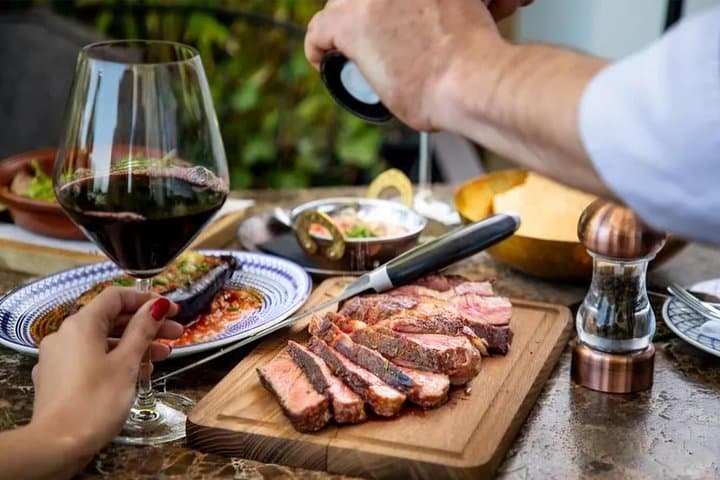 Private Wine Tasting Tour in Stellenbosch and Paarl — Cape Winelands Day Trip photo 1