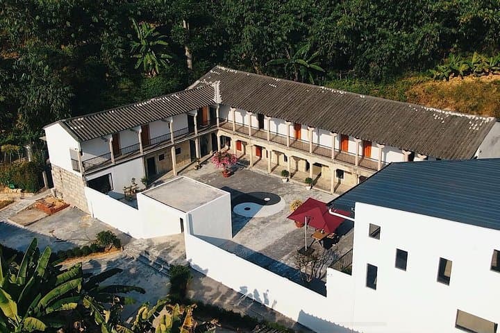 7-Day Tai Chi & Qigong Retreat in Jieyang — Beginner Wellness Training in China