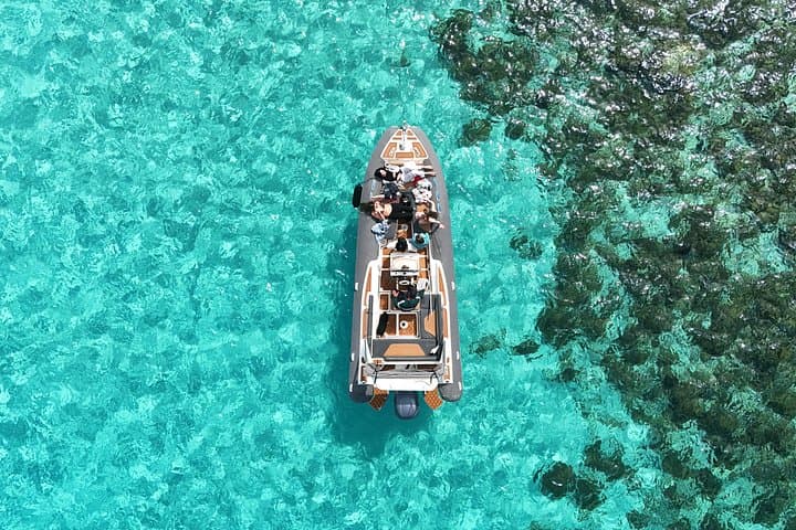 Private Luxury RIB Tour to Blue Lagoon, Comino & Gozo Sea Caves photo 4