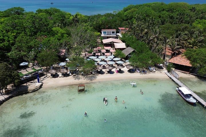 Islabela Private Island Beach Club: Full-Day Trip from Cartagena