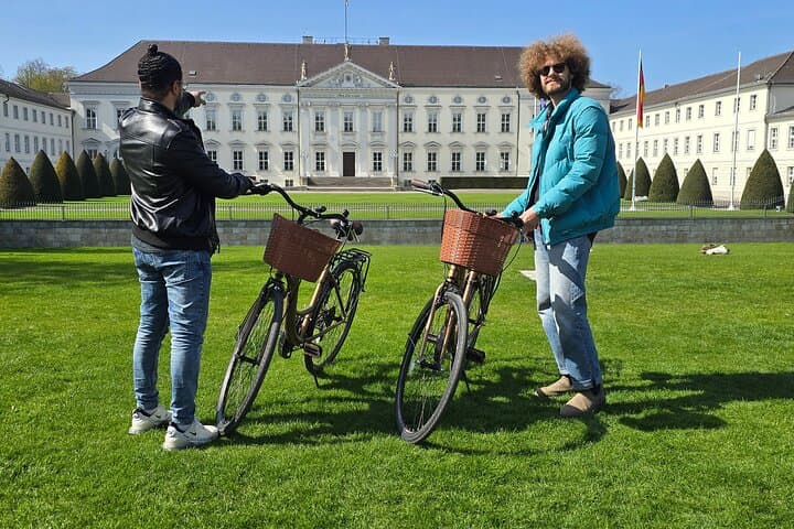 Guided Berlin Bike Tour: Insider Route, History & Culinary Stops photo 3