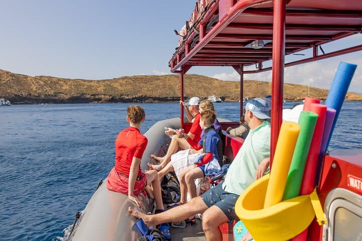 Morning Molokini Crater and Turtle Town Snorkel from Kihei photo 6