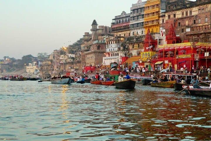Varanasi Private Day Tour: Ghats, Temples & Ganga Rituals
