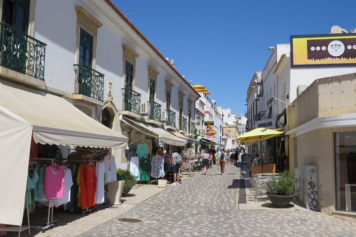Explore Albufeira by Puzzle: Self-Guided Scavenger Hunts Through Old Town & The Strip photo 6