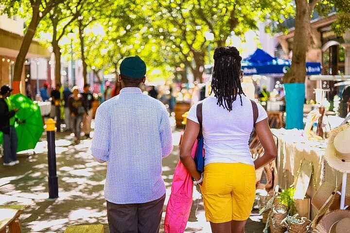 Walk Cape Town: Bo-Kaap, District Six & City Highlights Walking Tour
