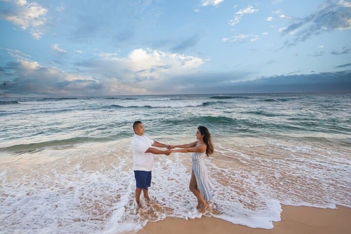 Oahu Professional Photographer: Couples & Families Beach Session photo 3