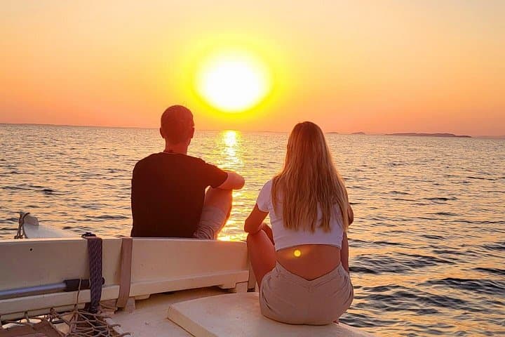 2-Night Safari Sail on Lake Kariba: Close Encounters with Elephants & Hippos photo 4