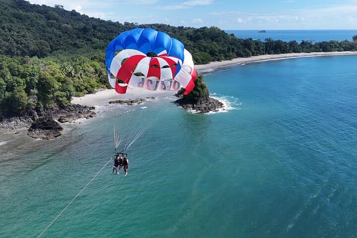 Parasailing Over Manuel Antonio: Espadilla Beach Flights with Aguas Azules photo 3
