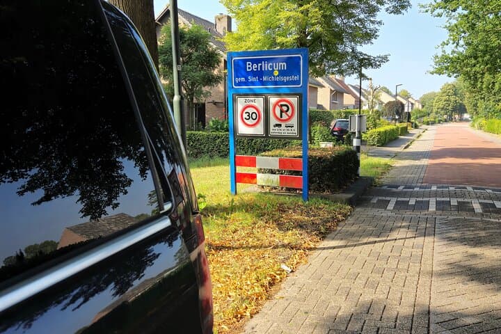 Camel Dairy Tour from Amsterdam to Berlicum — Visit the Netherlands' Only Camel Farm photo 3