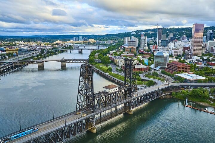 Portland City Tour — Pittock Mansion, Rose Garden & Willamette Views