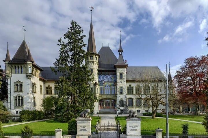 Zurich Private Day Tour to Bern, Thun Castle, Interlaken & Iseltwald photo 5