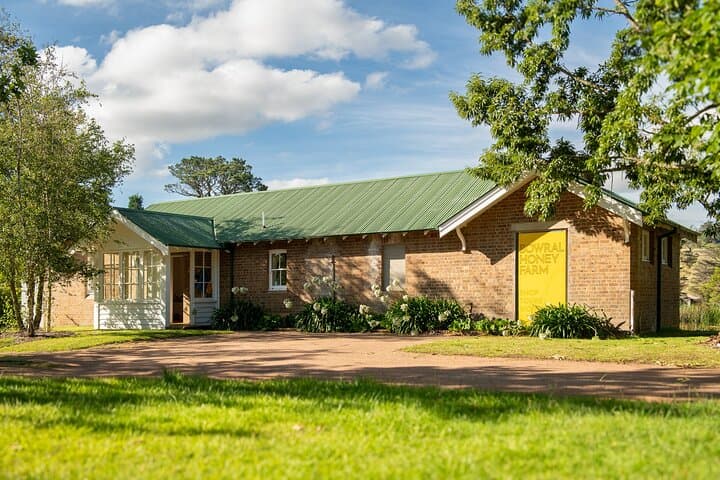 Honey Farm Tour & Guided Tasting at Retford Park, Bowral photo 4