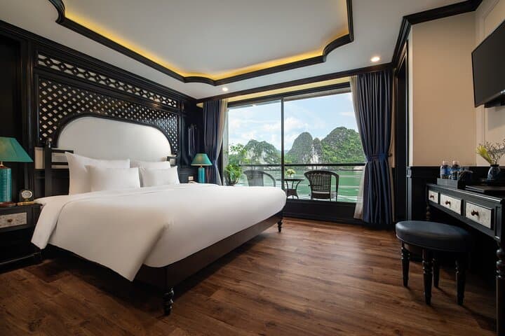 Doris 5‑Star Overnight Cruise: Halong Bay & Lan Ha Bay Luxury Escape photo 3
