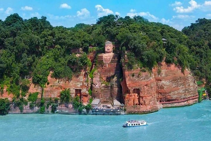 Private Leshan Giant Buddha & Huanglongxi Ancient Town Day Tour from Chengdu photo 1