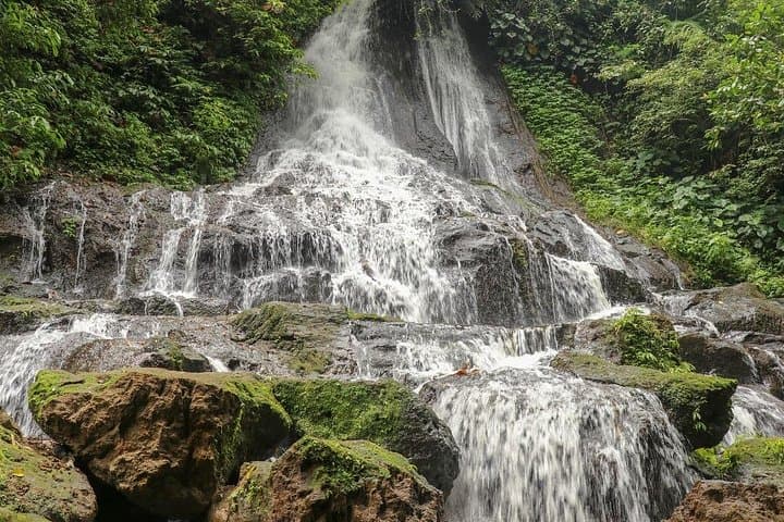 Balinese Costume Experience and Goa Giri Campuhan Waterfall Trek from Ubud photo 2