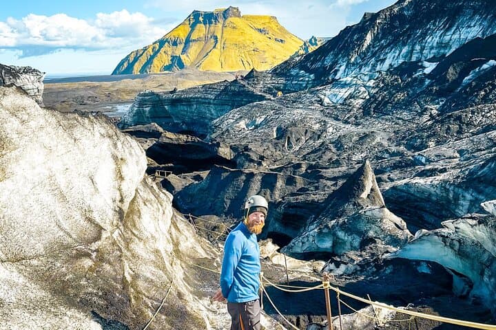 Venture into Katla Ice Cave: 4-Hour Super Jeep Glacier Experience photo 5