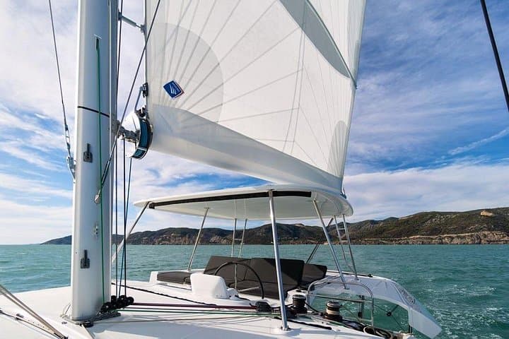 Sail to Dia Island from Heraklion: Catamaran Snorkel, SUP & Lunch photo 4