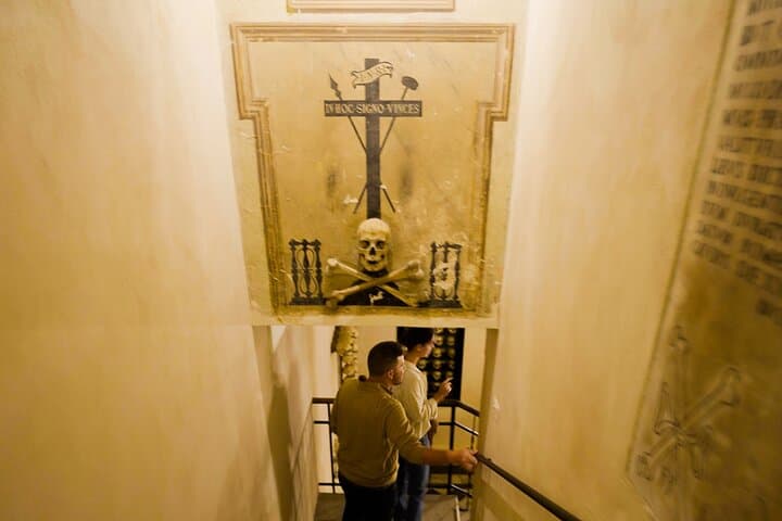 Dark Side of Rome: Underground Bones Crypt Small-Group Evening Tour photo 4