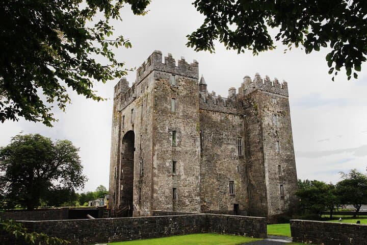Cliffs of Moher, Bunratty Castle & Ennis Day Trip from Dublin — Guided Tour with Visitor Centre Entry photo 4