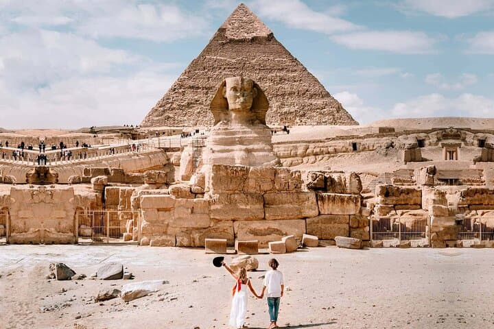 Full-Day Cairo Tour: Giza Pyramids & Egyptian Museum from Hurghada photo 6