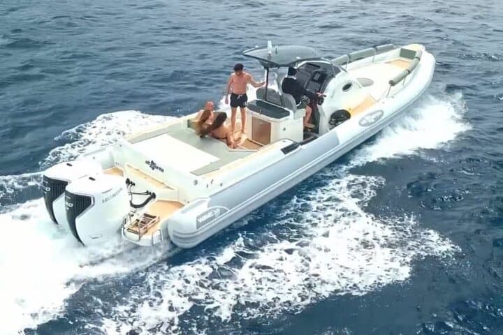 Egadi Islands Dinghy Tour: Favignana & Levanzo Full-Day Excursion photo 3