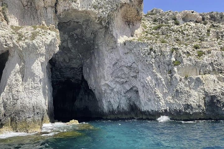 Ortigia by Sea: Sea Caves, Castello Maniace & Swim Stop photo 2