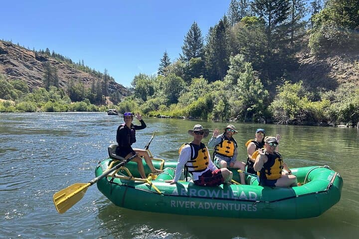 Half-Day Rogue River Rafting Through Hellgate Canyon Near Grants Pass