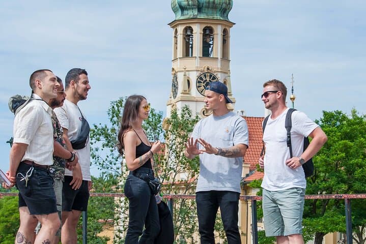 Prague Castle & Mala Strana Walking Tour with Local Food and Beer