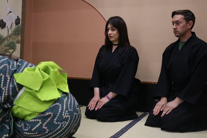 Osaka Castle Matcha & Wagashi: Learn the Tea Ceremony and Wear a Kimono photo 4