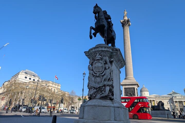 Best Changing of the Guard Walking Tour: Westminster & Buckingham Palace Guide photo 4