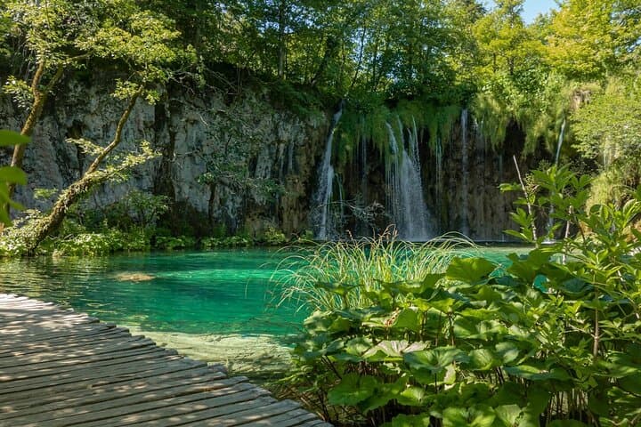 Day Trip to Plitvice Lakes from Split — Guided Tour with Boat, Train & Boardwalks photo 3