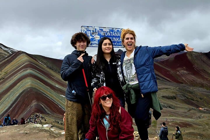 Hike Rainbow Mountain (Vinicunca) & Red Valley: Practical Guide to Altitude, Route, and Views