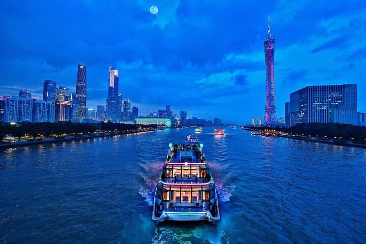Private Guangzhou Pearl River Night Cruise: Canton Tower & City Lights photo 2