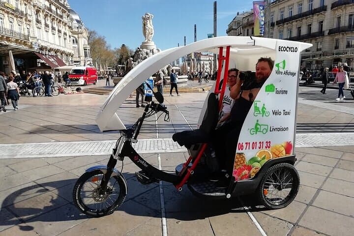 Montpellier Velotaxi: One-Hour Eco-Friendly City Tour of the Historic Center