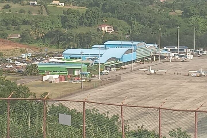 Smooth Arrival: Argyle International Airport Transfer to Kingstown Hotels photo 4