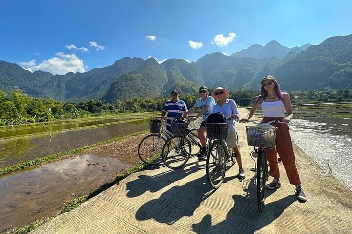 Mai Chau Day Trip from Hanoi: Biking the Rice-Paddy Valleys & Thai Villages photo 2