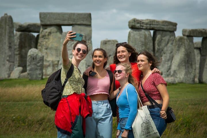 Stonehenge, Windsor & Bath Day Trip from London — Full-Day Guided Tour photo 5