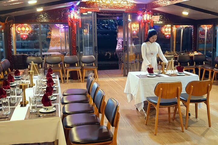 Perfume River Dinner Cruise & Ca Huế Folk Music in Hue photo 3