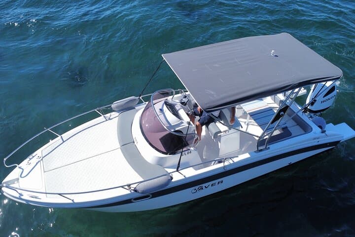 Private Capri Island Boat Tour from Sorrento | Saver 28ft Day Cruise