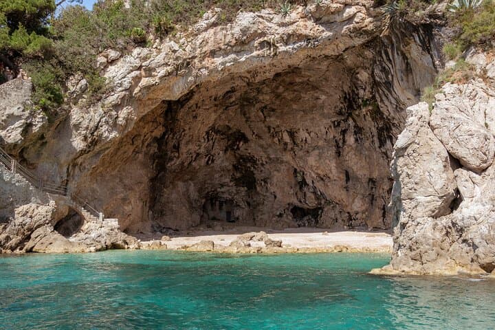 Cavtat to Lokrum: Betina Cave, Sveti Jakov & Coastal Swim Cruise photo 5